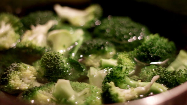 Cooking broccoli, closeup