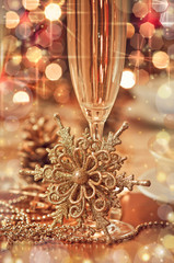 Beautiful gold place setting for Christmas