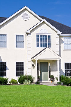 Modern Single Family Home in Suburban Philadelphia, PA Quoins
