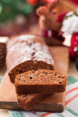 Cinnamon-banana bread