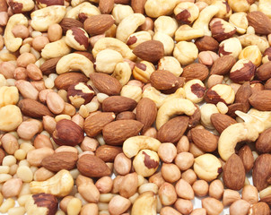 fresh  mixed nuts
