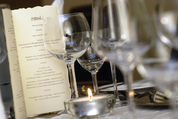 Festlich gedeckter Tisch zu Sylvester