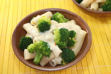 Tortiglione mit Brokkoli