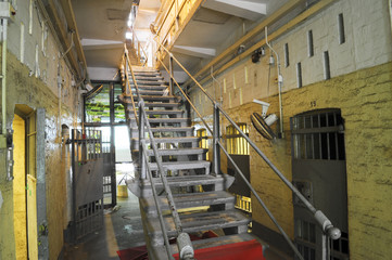 Obraz premium Interior Corridor and Central Staircase of Victoria Prison B Hall
