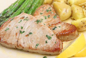 Pan-Fried Tuna Steaks