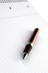 Kugelschreiber liegend