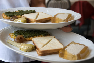 antipasti di pesce di lago