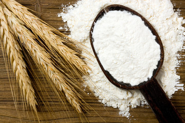 Cereal and flour © airborne77