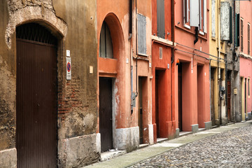 Fototapeta na wymiar Włochy - ulica w Modenie