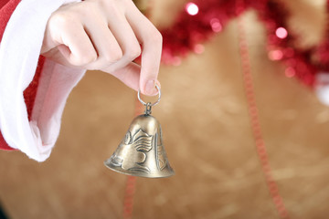Christmas ringer