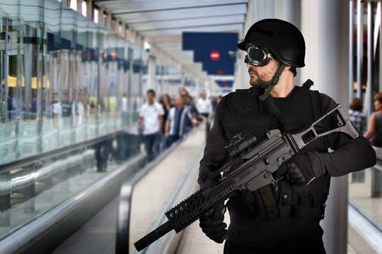 Airport security, armed police