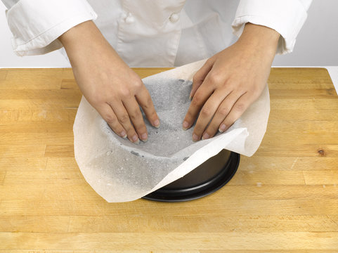 chemiser un moule &agrave; manqu&eacute;