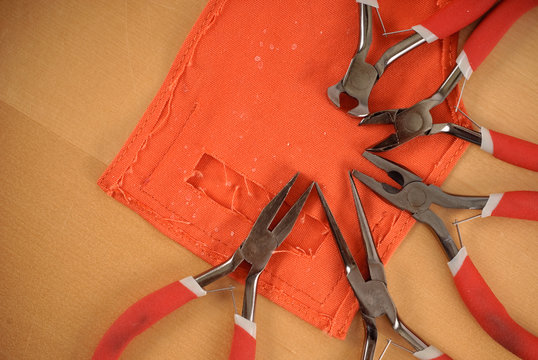 Wire Splicing Tools on Mini Shop Apron