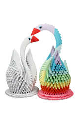 Block origamis. Paper swans. © OLGA PETROVA