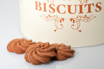 biscotti al cioccolato con scatola