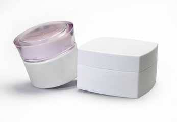 Cosmetics packaging
