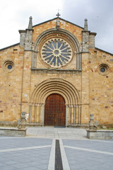 Fototapeta na wymiar Kościół Świętego Piotra w Avila