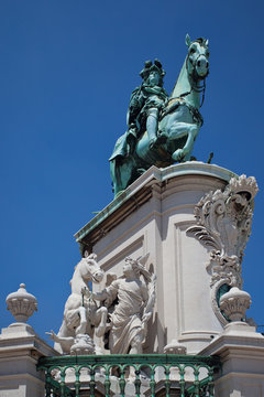 Praça do Comércio, Lissabon: Reiterstandbild King Jose I.