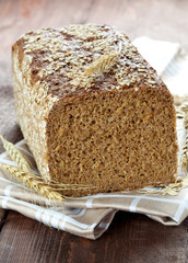 frisches Vollkornbrot