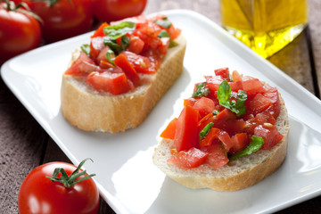 zwei Bruschetta