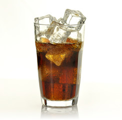 cola with ice