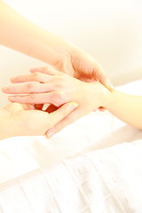 Obraz na płótnie Canvas hand massage