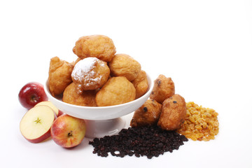 Dutch donuts, called oliebollen