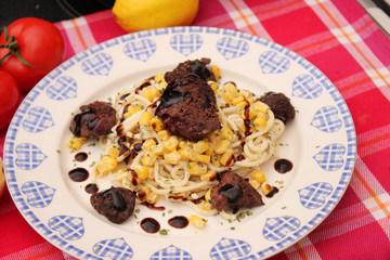 Pasta mit Geflügelleber