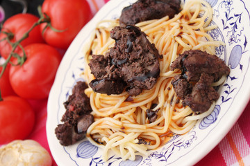 Pasta mit Geflügelleber
