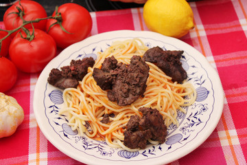 Pasta mit Geflügelleber