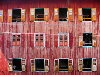 Fen&ecirc;tres d'atelier du Lac Inl&eacute;