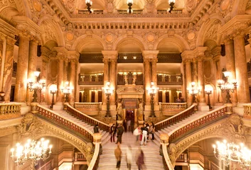 Gordijnen the interior of grand Opera in Paris © Gary