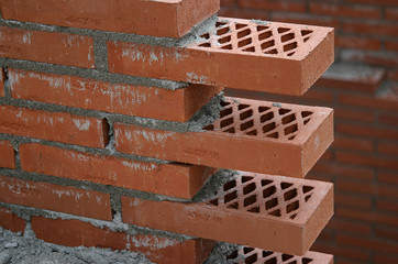 Muro en construccción
