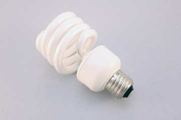 cfl light bulb