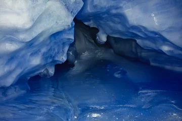 Foto op Canvas blue Ice cave © Goinyk