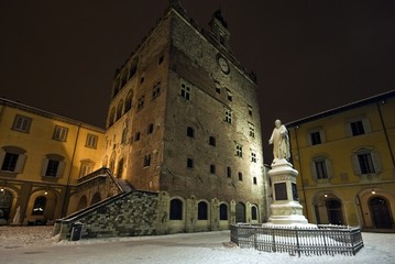 Toscana, Prato: Palazzo Pretorio e PIazza del Comune