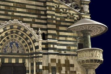 Toscana, Prato: Duomo di S. Stefano e Pulpito di Donatello