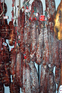 VENTA, COMERCIO, CARNICER&Iacute;A. CHORIZOS