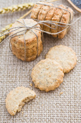 Poppy and sesame seed oat cookies