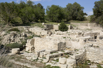 Fototapeta na wymiar Minoan ruins of Kommos, excavation site - Crete