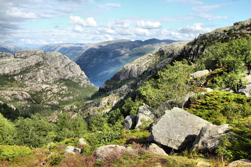 Fototapeta na wymiar Norway - mountains in Preikestolen area