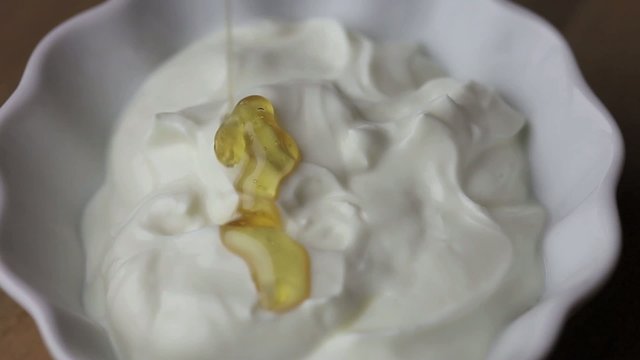 Quark mit Honig