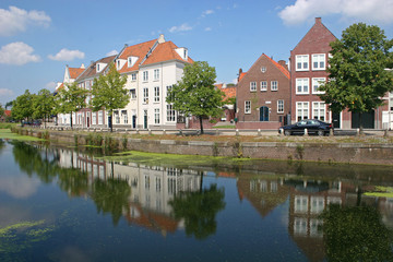 Fototapeta na wymiar Kanał w Bergen op Zoom