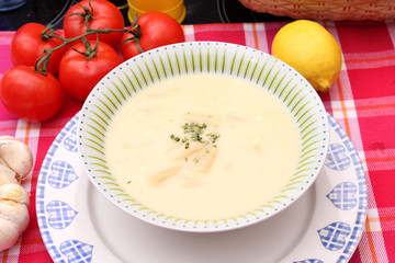 frische Spargelsuppe