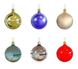 8 Christmas balls