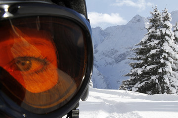 Eye behind goggle