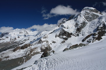 Fototapeta na wymiar Breithorn et Mont Rose, Suisse