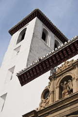 Fachada de la Iglesia de San Miguel, Granada