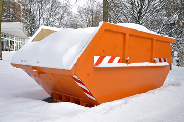 Container mit Schnee