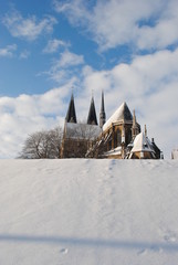 Halberstädter Dom im Tiefschnee